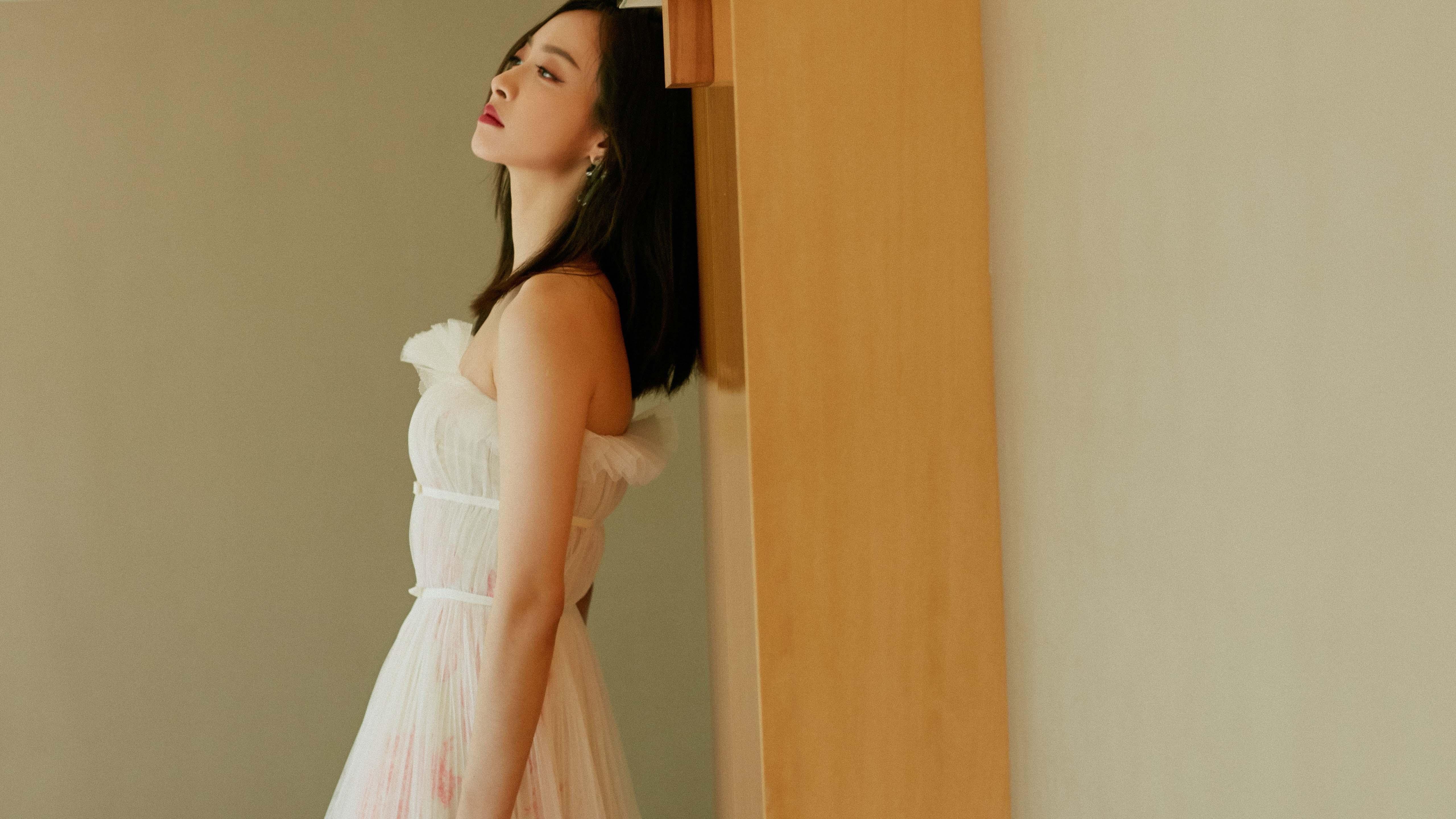 球队投射和防守表现仍显稚嫩,竞争力有待提升,对于投篮准的球队如何防守